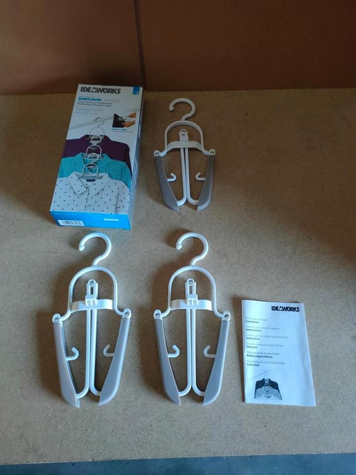Ruimtebesparende inklapbare kledinghangers - nieuw in doos, Kleding | Dames, Kledinghangers, Nieuw, Kunststof, Kinderen en Volwassenen