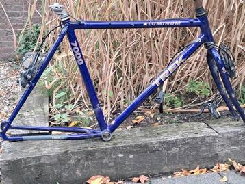 Trek 7000 frameset met magura hs33  beschikbaar voor biedingen