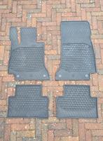 Originele rubberen matten set Mercedes E-Klasse S213, Ophalen, Gebruikt