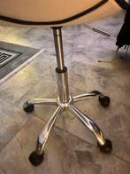 Witte bureaustoel in goede staat, Huis en Inrichting, Bureaustoelen, Wit, Ophalen of Verzenden, Zo goed als nieuw, Bureaustoel