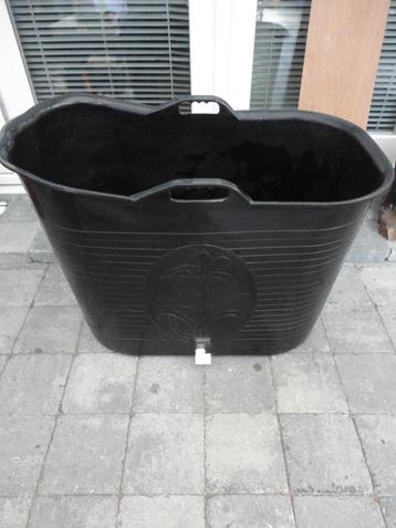 GROOT ZWART ZITBAD BUCKET  /IJSBAD beschikbaar voor biedingen