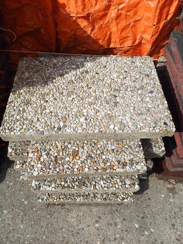 Betontegels 7 stuks 60 x 40 cm beschikbaar voor biedingen