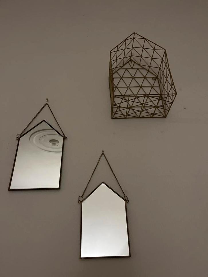 Set: 2 Spiegels & Wandrekje - Decoratief, Huis en Inrichting, Woonaccessoires | Wanddecoraties, Zo goed als nieuw, Ophalen