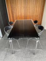 Glazen eettafel met vier vintage look stoelen, Huis en Inrichting, Tafels | Eettafels, Ophalen, 50 tot 100 cm, 150 tot 200 cm