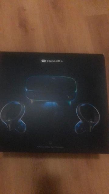 Oculus rift s beschikbaar voor biedingen