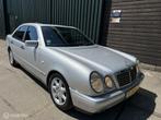 Mercedes-Benz E 320 Avantgarde AUT/PDC/Pano/Cruise originele, Automaat, Achterwielaandrijving, Zwart, Startonderbreker