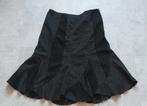 zwarte rok maat 42, Kleding | Dames, Rokken, Zwart, Maat 42/44 (L), Ophalen of Verzenden, Gedragen