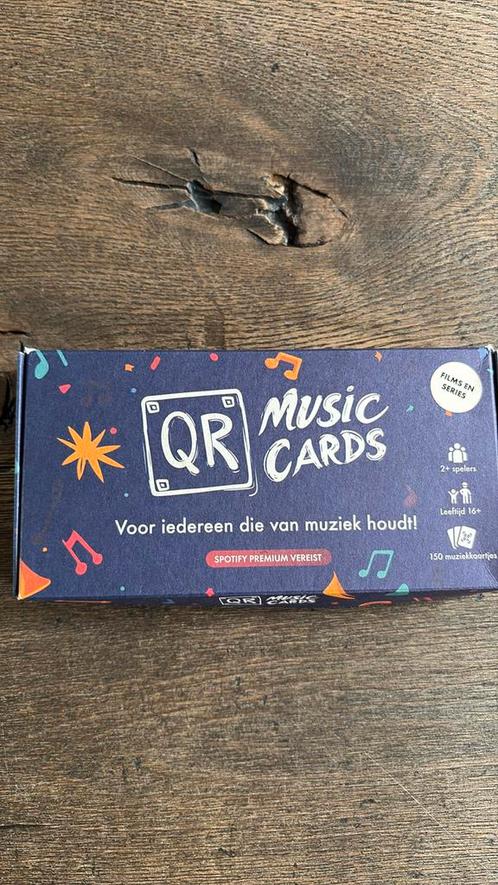 QR Music Cards - Films en series, Hobby en Vrije tijd, Gezelschapsspellen | Overige, Zo goed als nieuw, Een of twee spelers, Drie of vier spelers