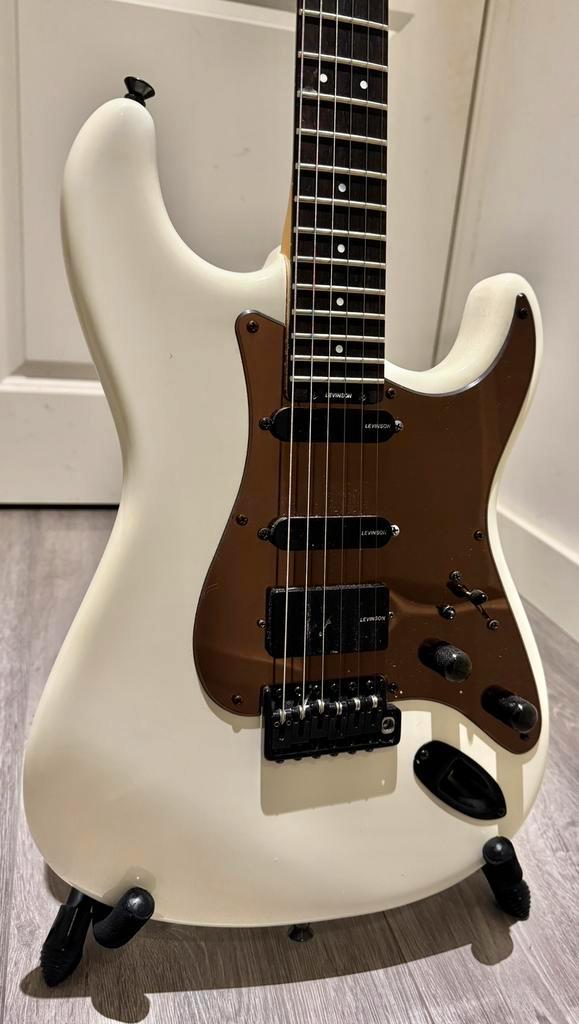 Levinson Blade RH4 1991 Snow White, Muziek en Instrumenten, Snaarinstrumenten | Gitaren | Elektrisch, Zo goed als nieuw, Solid body