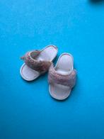Sindy White pink fluffy shoes, Ophalen of Verzenden, Zo goed als nieuw