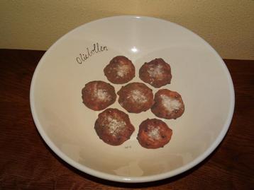 Jet ter Steege oliebollen schaal ( doorsnee 28,3 cm) beschikbaar voor biedingen