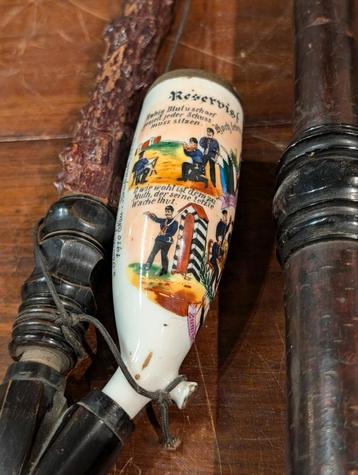 2 antieke reservisten pijpen samen €200. beschikbaar voor biedingen