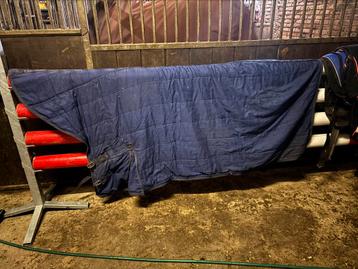 Onder/staldeken maat 185 beschikbaar voor biedingen