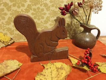 Vintage houten  EEKHOORN, seizoenstafel, Vrije School, beschikbaar voor biedingen