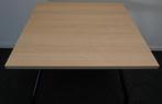 Vitra Vergadertafel | Licht eiken/Zwart | 80x80 |Verrijdbaar, Gebruikt, 50 tot 100 cm, -, -