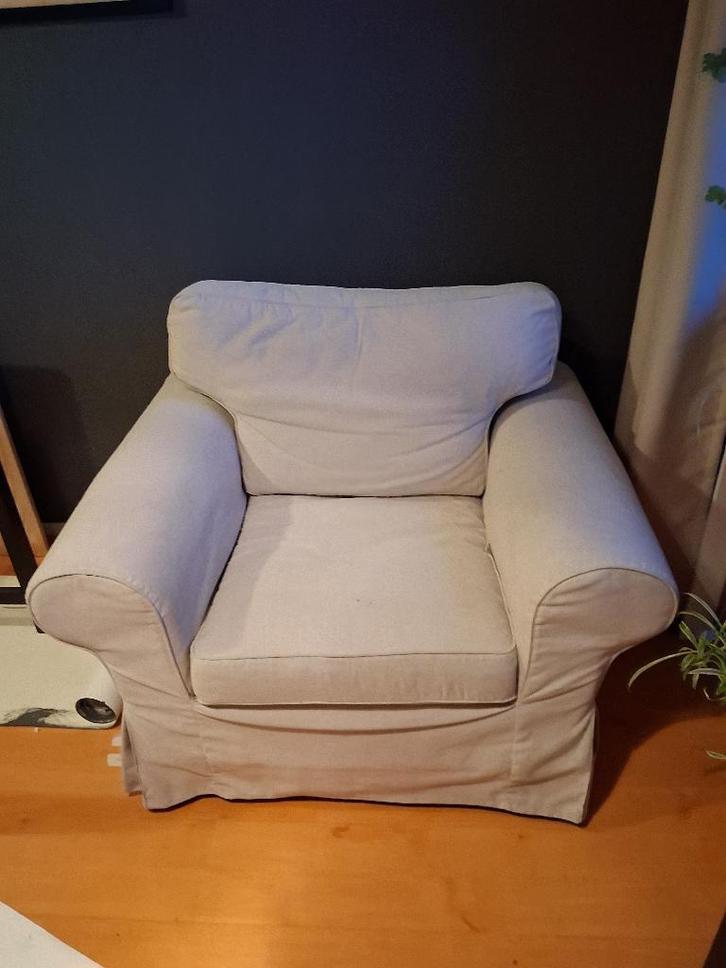ektorp fauteuil beige, Huis en Inrichting, Fauteuils, Gebruikt, 100 tot 125 cm, 75 tot 100 cm, Ophalen
