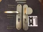 Axa Veiligheid deubeslag KTB Satin-Inox SKG 3 ovaal NIEUW, Ophalen of Verzenden, Nieuw, Materiaal
