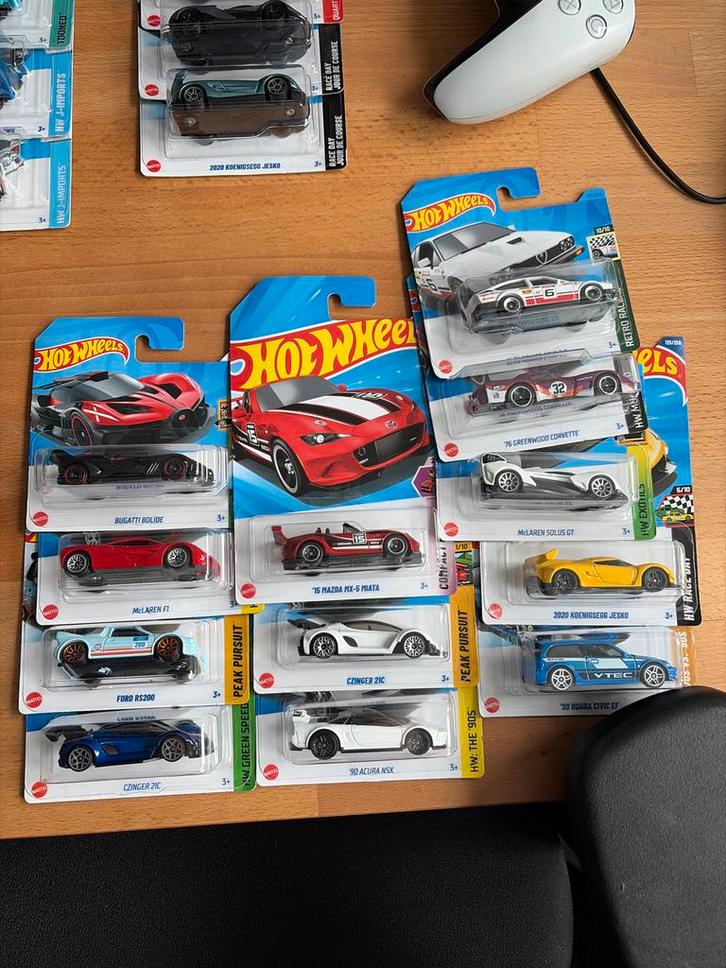 Hot Wheels Auto's - Diverse Modellen, Hobby en Vrije tijd, Modelauto's | 1:18, Nieuw, Auto, Hot Wheels, Ophalen of Verzenden
