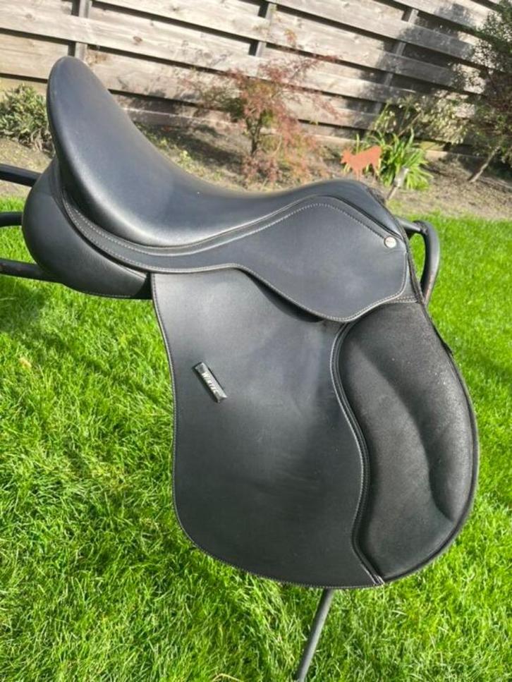 16 en 16,5 inch veelzijdigheidszadels Wintec, Jc, euroriding, Dieren en Toebehoren, Paarden en Pony's | Zadels, Gebruikt, Recreatie