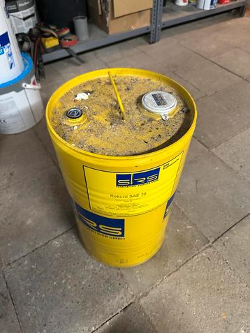 SRS Rekord SAE 30 Olie - 25 Liter bijna vol beschikbaar voor biedingen
