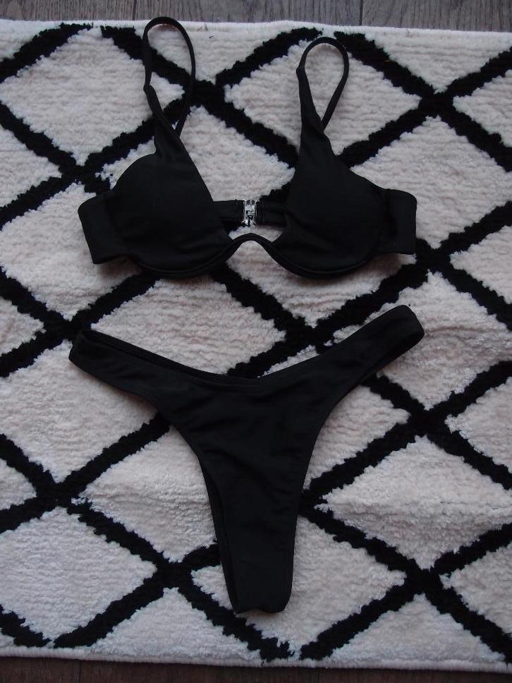 Leuke dames meisjes Shein padded bikini maat XS, Kleding | Dames, Badmode en Zwemkleding, Zo goed als nieuw, Bikini, Zwart, Ophalen of Verzenden