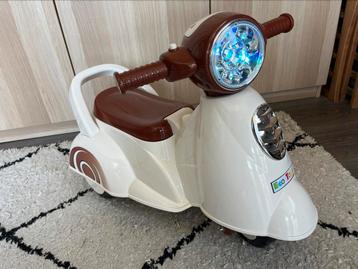 Eco toys loopscooter nieuw wit beschikbaar voor biedingen