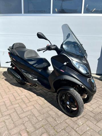 Piaggio MP3 2018 ABS ASR zeer nette staat  beschikbaar voor biedingen