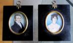 =c a 1840== twee antieke portret-miniaturen == c a 1840=, Ophalen of Verzenden