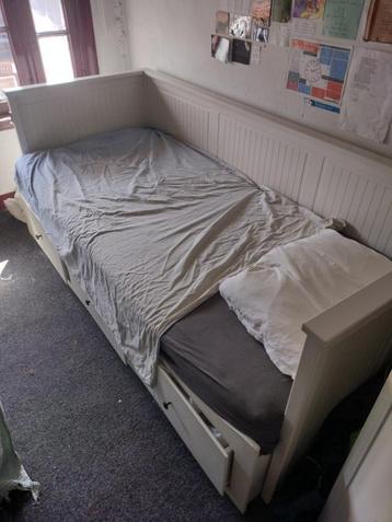 Eenpersoons bed