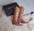 Sendra boots cognac goud slangenleer, Kleding | Dames, Schoenen, Bruin, Ophalen of Verzenden, Gedragen, Hoge laarzen