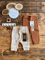 Baby girl 2x broekjes, beige regenboog, gebreid bruin 50, Kinderen en Baby's, Babykleding | Maat 50, Ophalen of Verzenden, Nieuw