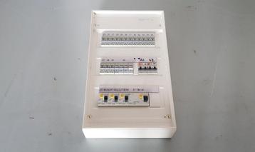 Hager Kunststof Groepenkast Volta 2 met Moeller comp (1x) beschikbaar voor biedingen