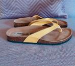 Natura slippers, maat 39, Slippers, Geel, Nieuw, Ophalen of Verzenden
