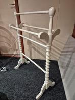 Vintage Kledingrekje - Stijlvol en Praktisch, Huis en Inrichting, Badkamer | Badtextiel en Accessoires, Ophalen, Gebruikt, Wit
