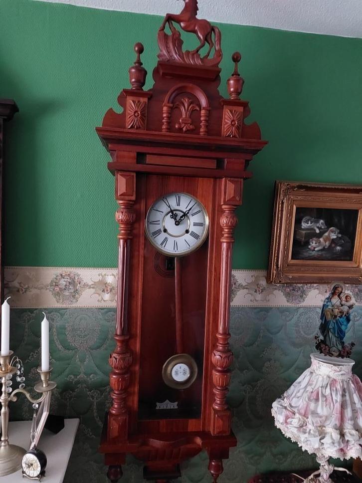 Regulateur klok weens model+ paard zeer groot model, Antiek en Kunst, Antiek | Klokken, Ophalen