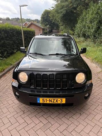 Jeep Patriot 2.4 CVT 2011 Zwart beschikbaar voor biedingen