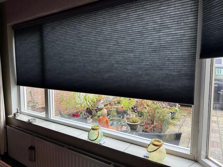 Nieuwe elektrische luxaflex duettes, Huis en Inrichting, Stoffering | Gordijnen en Lamellen, Nieuw, 100 tot 150 cm, Overige kleuren