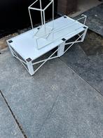 Wasmachine verhoger - Wit metaal, Ophalen, 50 tot 100 cm, Zo goed als nieuw, Metaal