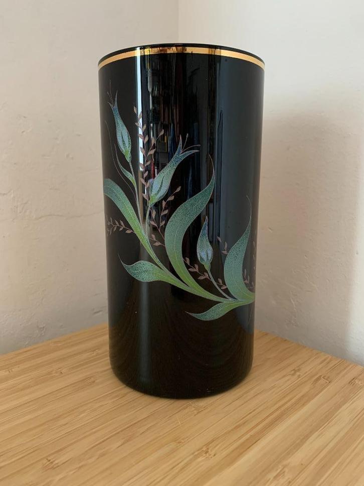 Vintage Crystalex Bohemia Zwarte vaas met gouden rand glas, Huis en Inrichting, Woonaccessoires | Vazen, Zo goed als nieuw, Zwart