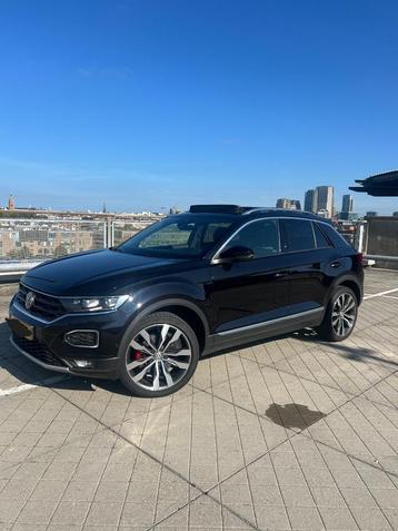 Volkswagen T-Roc 1.5 TSI 150pk 7-DSG 2018 Zwart beschikbaar voor biedingen