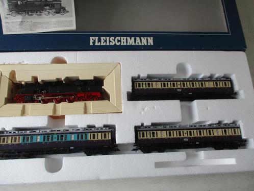 Fleischmann Set Ruhr- Schnellverkehr II no 4888, Hobby en Vrije tijd, Modeltreinen | H0, Zo goed als nieuw, Treinset, Gelijkstroom