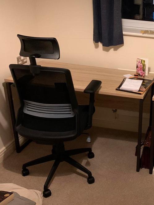 Bureau en stoel voor thuiskantoor-Home office desk and chair, Huis en Inrichting, Bureaustoelen, Zo goed als nieuw, Zwart, Ophalen