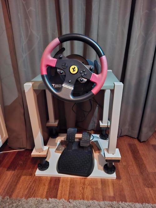 Stuur Thrustmaster Ferrari Edition Playstation 4, Spelcomputers en Games, Spelcomputers | Sony PlayStation Consoles | Accessoires