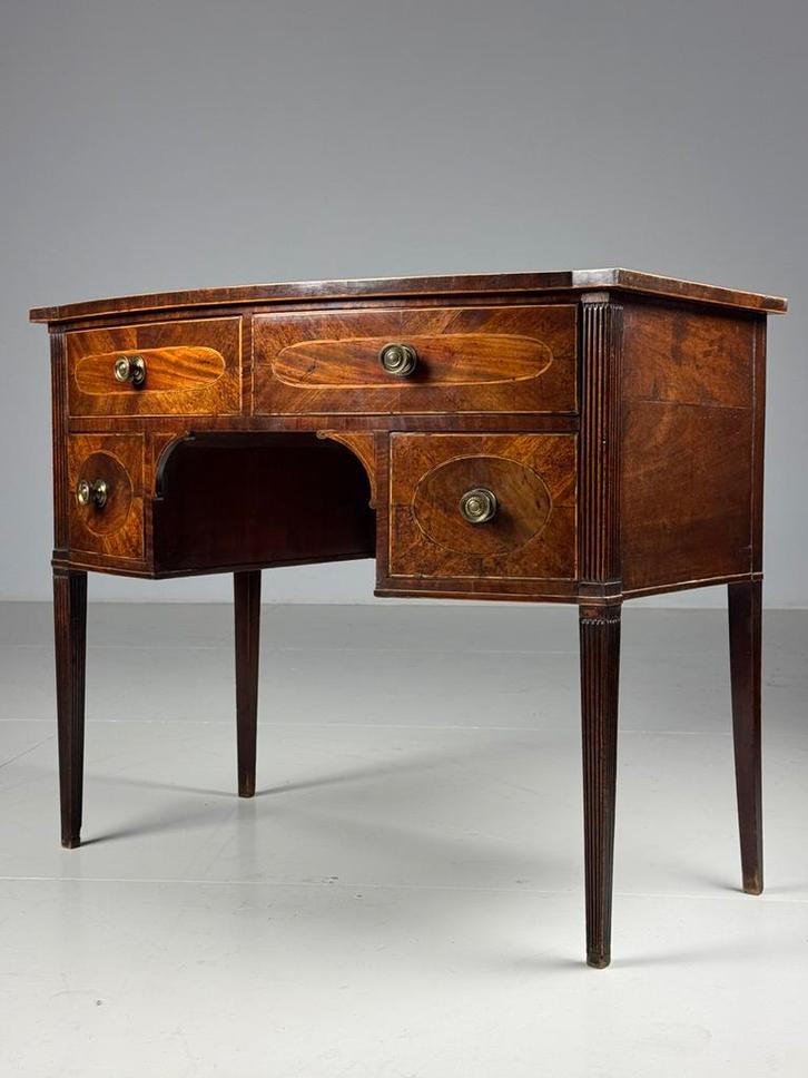 19e eeuwse dressing table Engels antiek, Antiek en Kunst, Antiek | Meubels | Tafels, Ophalen