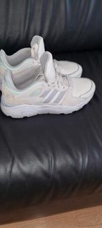 Adidas gympen, Ophalen of Verzenden, Zo goed als nieuw, Sneakers of Gympen