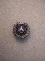 MERCEDES BENZ auto broche met krans, Verzamelen, Ophalen of Verzenden, Gebruikt, Transport