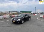 Toyota Avensis 2.0 VVTi Executive Business AutomaatAutomaat., Auto's, Toyota, 4 cilinders, Zwart, Bedrijf, 152 pk