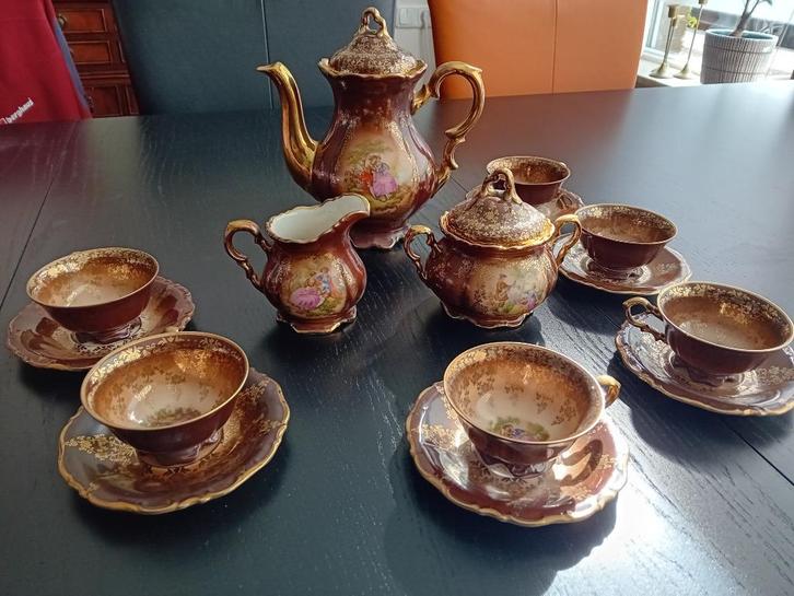 Mocca porseleinen 15 delig servies , vintage, Antiek en Kunst, Antiek | Servies compleet, Ophalen of Verzenden