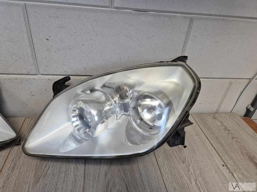 Opel Tigra Twintop 2004 -2010 koplamp links zilver ribbel, Ophalen of Verzenden, Gebruikt, Opel