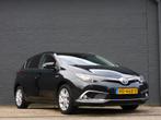 Toyota Auris 1.8 Hybrid Executive CAMERA! STOELVERWARMING! B, Auto's, Toyota, 28 km/l, Gebruikt, 4 cilinders, Origineel Nederlands